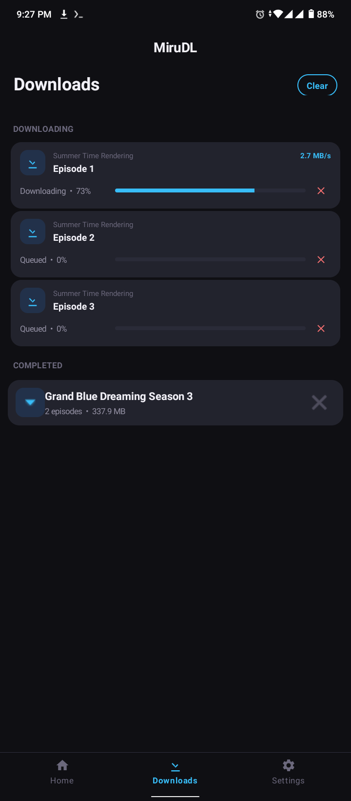 MiruDL app screenshot showing the downloads screen: Active and completed downloads with progress tracking